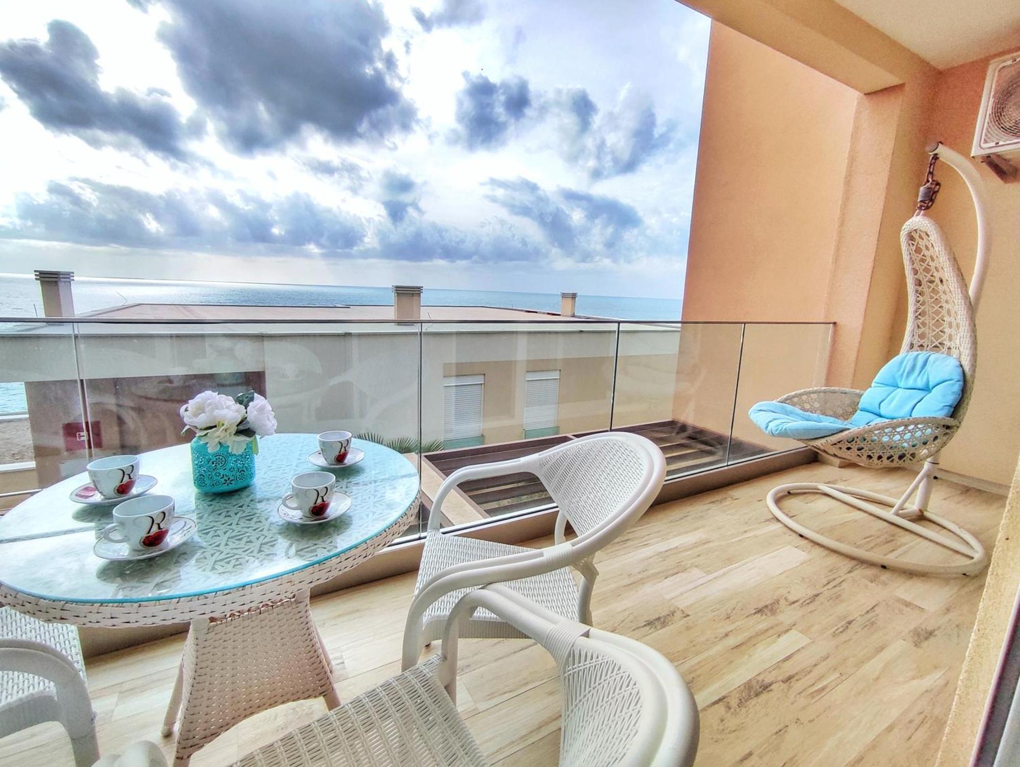 Yourhome Beach Apartments Dobra Voda Exterior foto